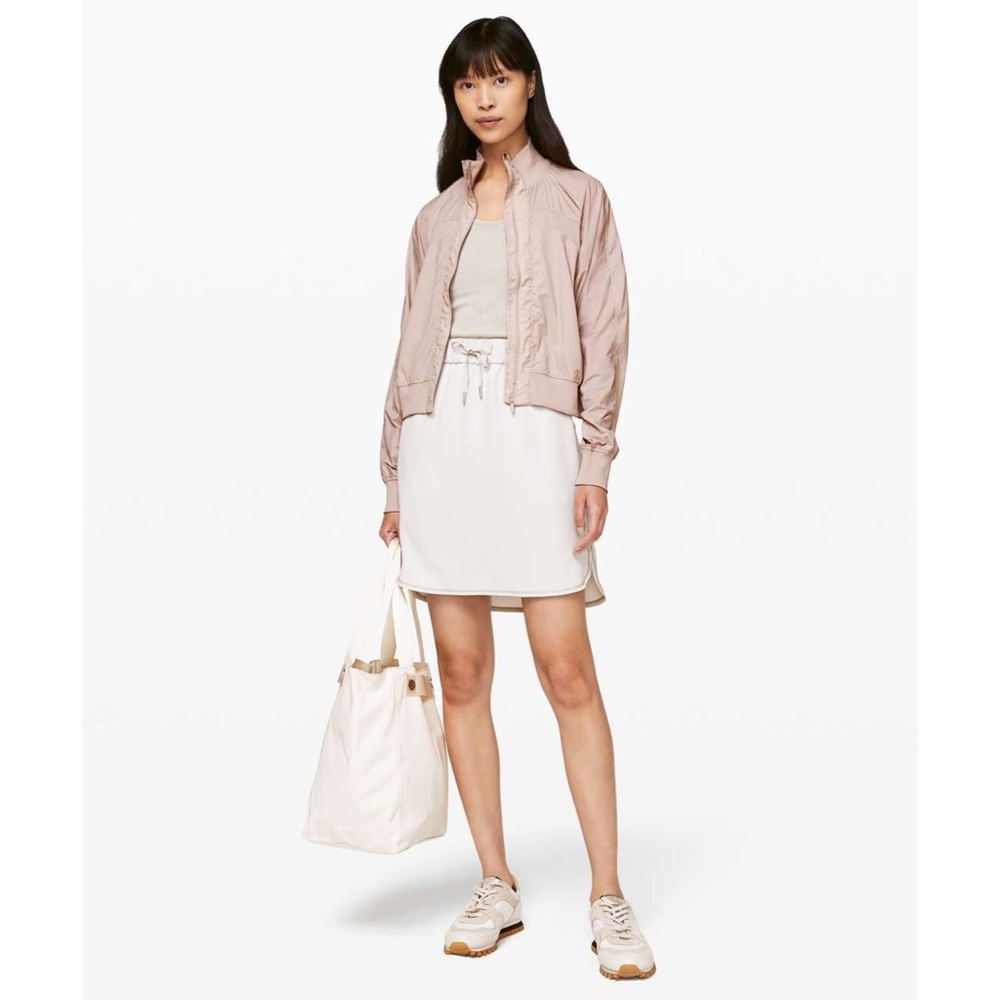 Lululemon Serve It Jacket in Muse